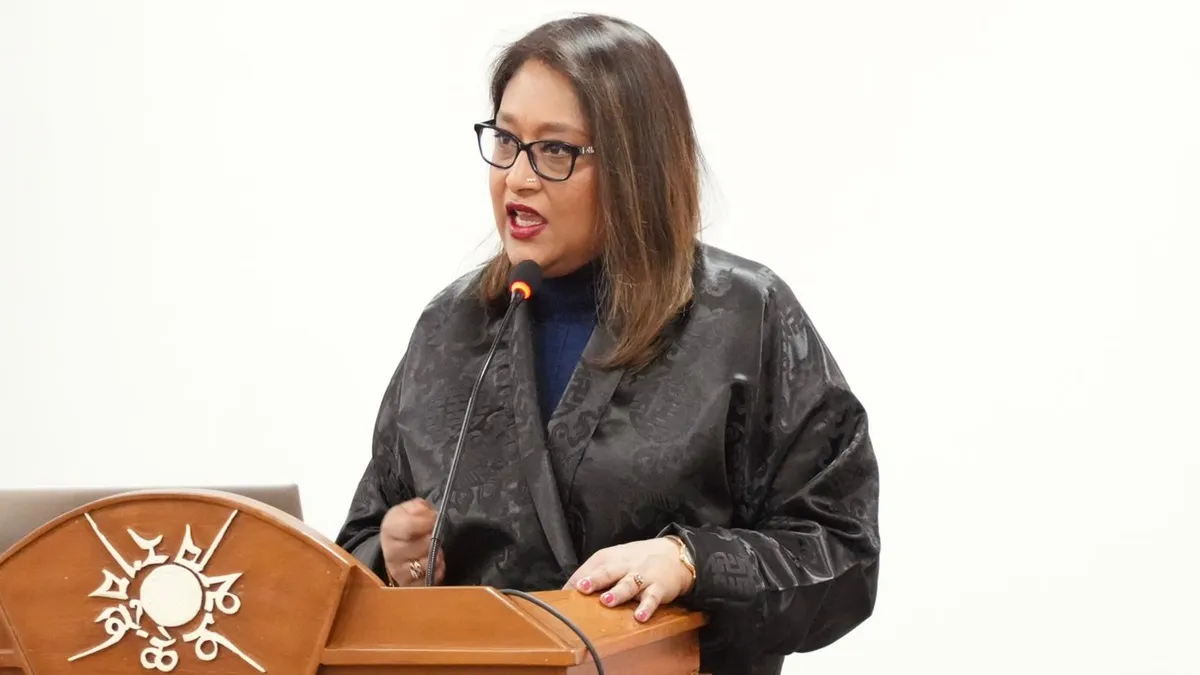 'मुश्किल वक्त में मां को गले नहीं लगा सकती', छलका शेख हसीना की बेटी साइमा का दर्द Today World News 'मुश्किल वक्त में मां को गले नहीं लगा सकती', छलका शेख हसीना की बेटी साइमा का दर्द Today World News