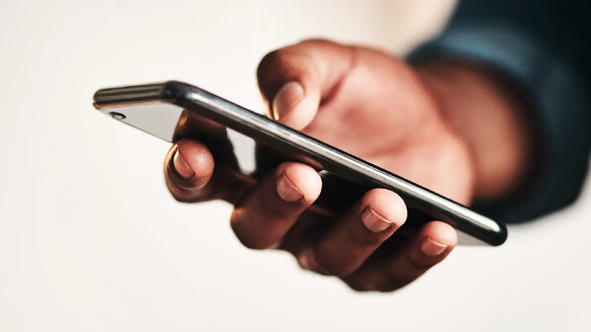 5G के जमाने में यूज कर रहे हैं 2G नेटवर्क? हैकर्स बना सकते हैं निशाना, बरतें ये सावधानी Today Tech News