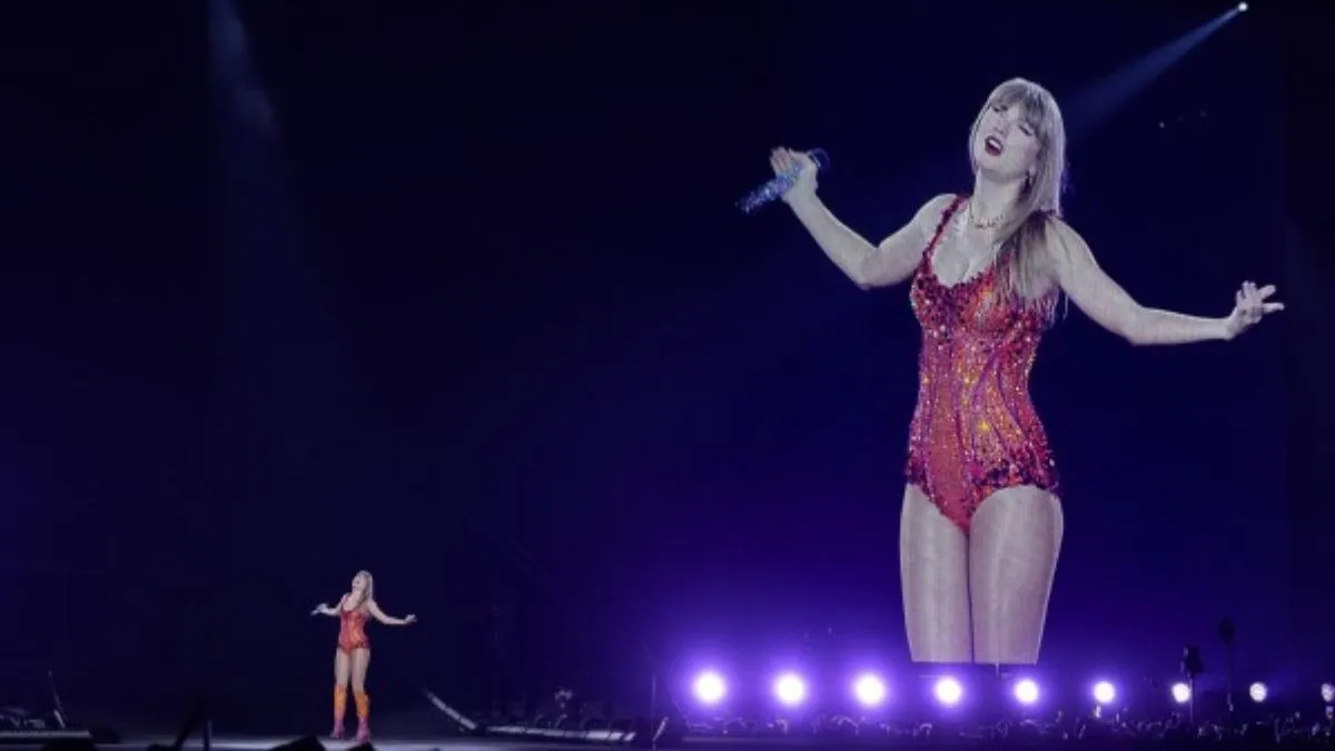 ऑस्ट्रिया में अमेरिकी गायिका टेलर स्विफ्ट के समारोह में हमले की बड़ी साजिश नाकाम, ISIS के 2 संदिग्ध गिरफ्तार Today World News ऑस्ट्रिया में अमेरिकी गायिका टेलर स्विफ्ट के समारोह में हमले की बड़ी साजिश नाकाम, ISIS के 2 संदिग्ध गिरफ्तार Today World News