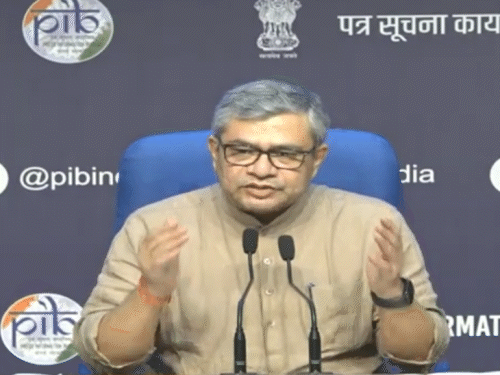 कैबिनेट की 8 रेलवे प्रोजेक्ट को मंजूरी, 64 स्टेशन बनेंगे:आवास योजना 2.0 के तहत तीन करोड़ नए घर बनेंगे, ₹3.60 लाख करोड़ खर्च होंगे Business News & Hub