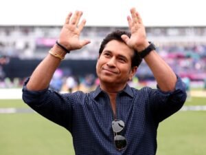 तेंदुलकर बोले- विनेश सिल्वर डिजर्व करती हैं:इंस्टा पोस्ट में लिखा- अंपायर्स कॉल का समय है, CAS कोर्ट में फोगाट की सुनवाई जारी