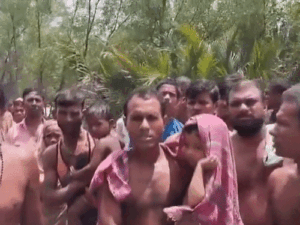 बांग्लादेश में हिंसा के बीच 5 अगस्त को शेख हसीना ने PM पद से इस्तीफा दे दिया था। - Dainik Bhaskar