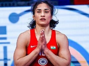 विनेश फोगाट 7 अगस्त को ओवरवेट के चलते पेरिस ओलिंपिक से डिसक्वालीफाई की गईं।